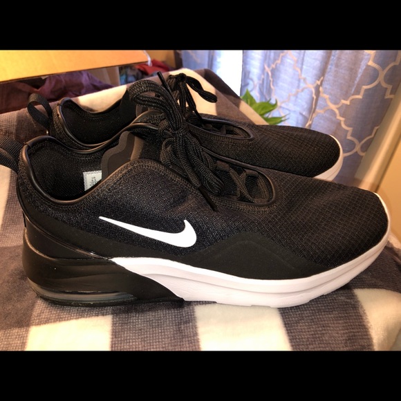 Nike Other - NIKE MENS AIR MAX MOTION 2 SNEAKER - BLACK